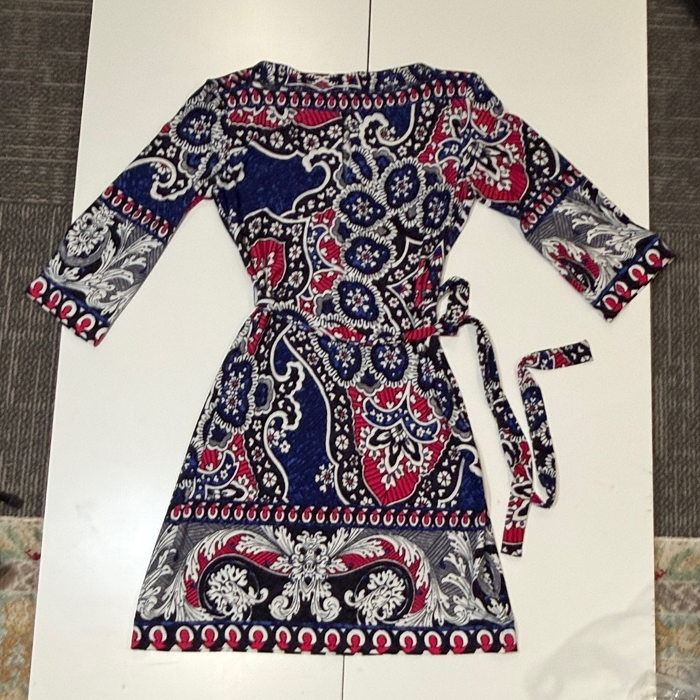 2/35$❤️Donna Morgan Red and Blue Paisley Long Sleeve Dress